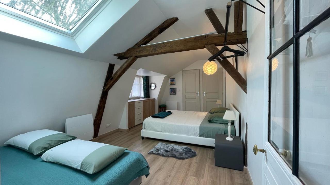 Apartamento Au Puits De L'Abbaye Bourges Exterior foto
