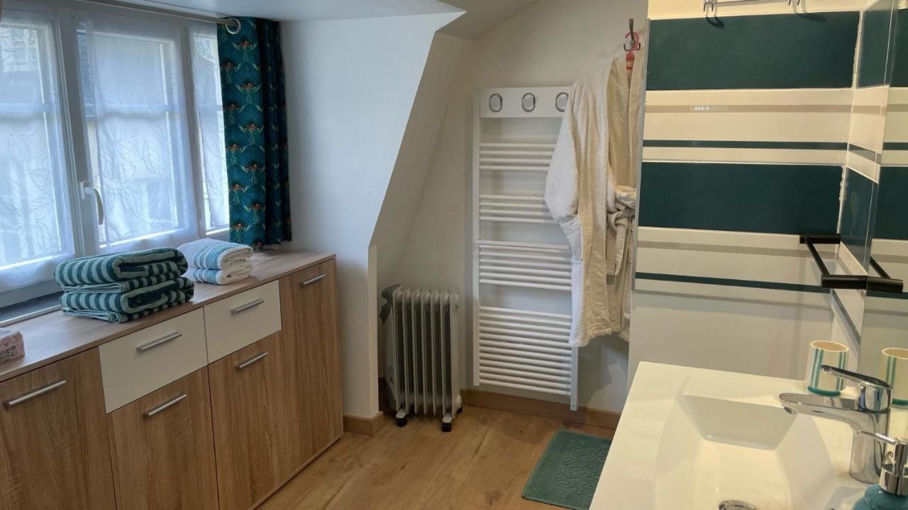 Apartamento Au Puits De L'Abbaye Bourges Exterior foto